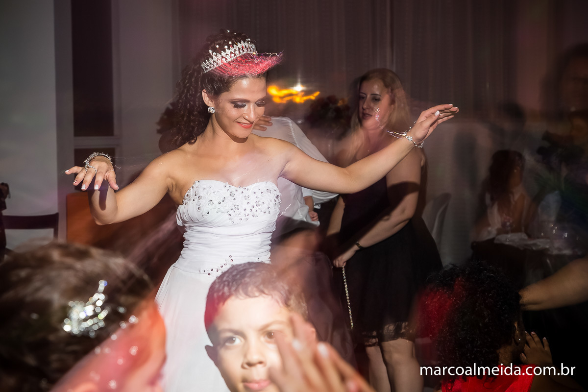FOTOGRAFIA DE CASAMENTO BALADA PISTA DE DANÇA