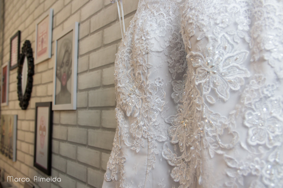 detelhe do vestido da noiva