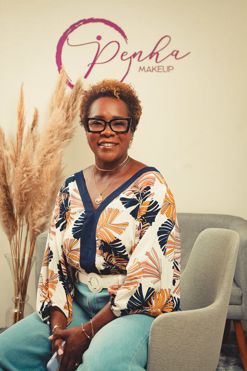 retratos corporativos-retrato corporativo feminino-retrato corporativo-maquiadora-Marcelo Cortez Fotografia-Estúdio Fotográfico-maquiadora noivas-maquiadora debutantes-maquiadora-madrinhas