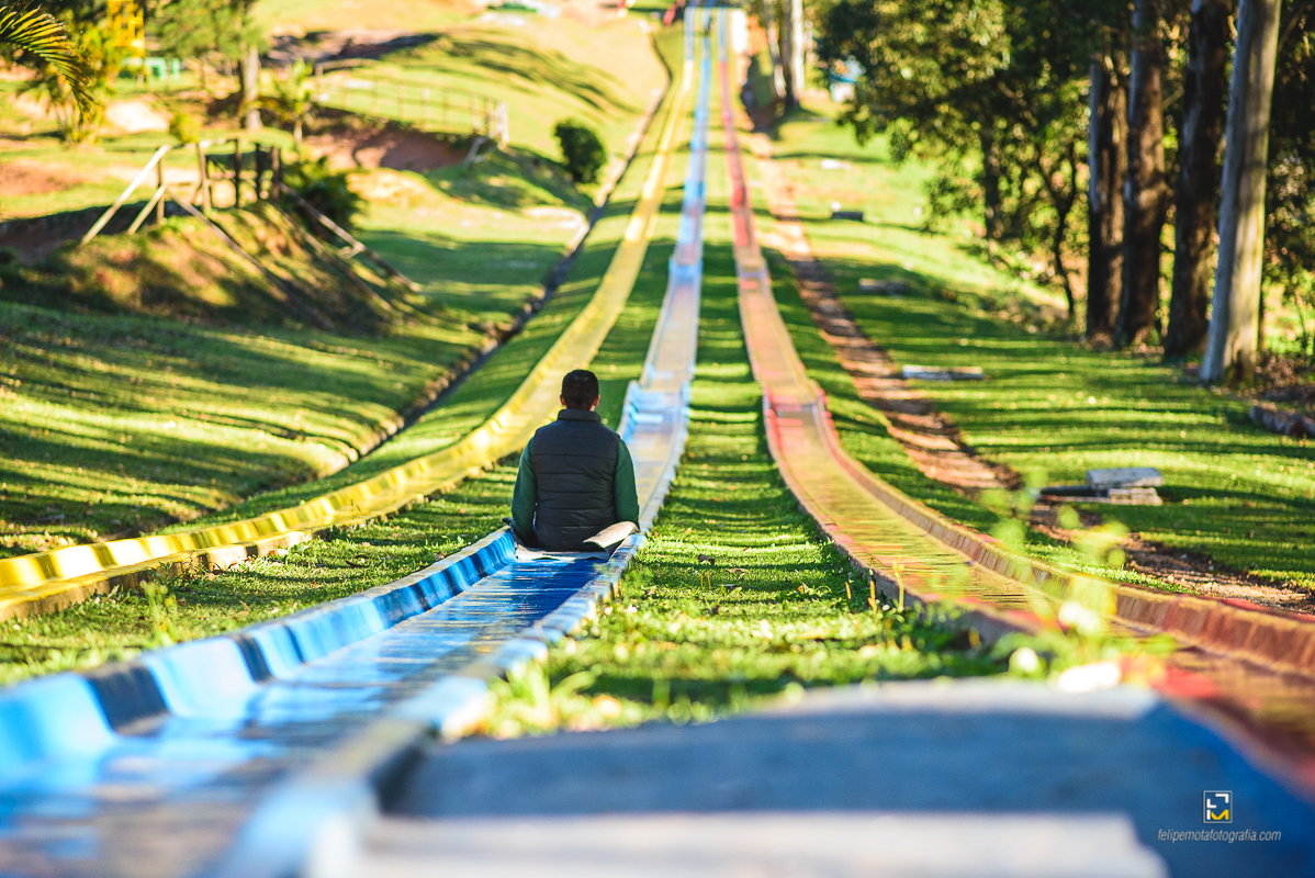 Felipe Mota Fotografo de Pouso Alegre, faz ensaio de família no parque