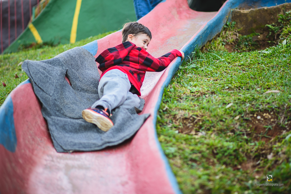 Felipe Mota Fotografo de Pouso Alegre, faz ensaio de família no parque