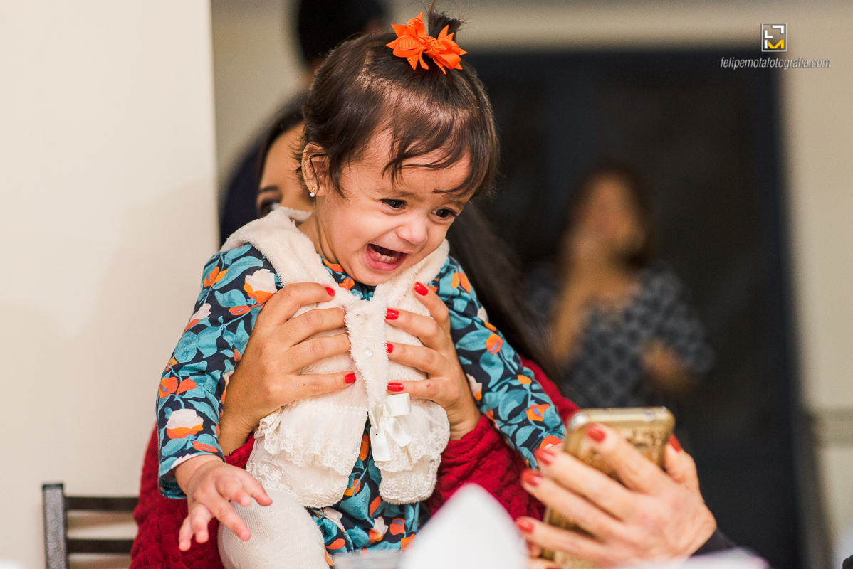 Felipe Mota Fotografia - Fotografa Aniversário de um ano na cidade de Pouso Alegre, uma festa decoração infantil em casa.