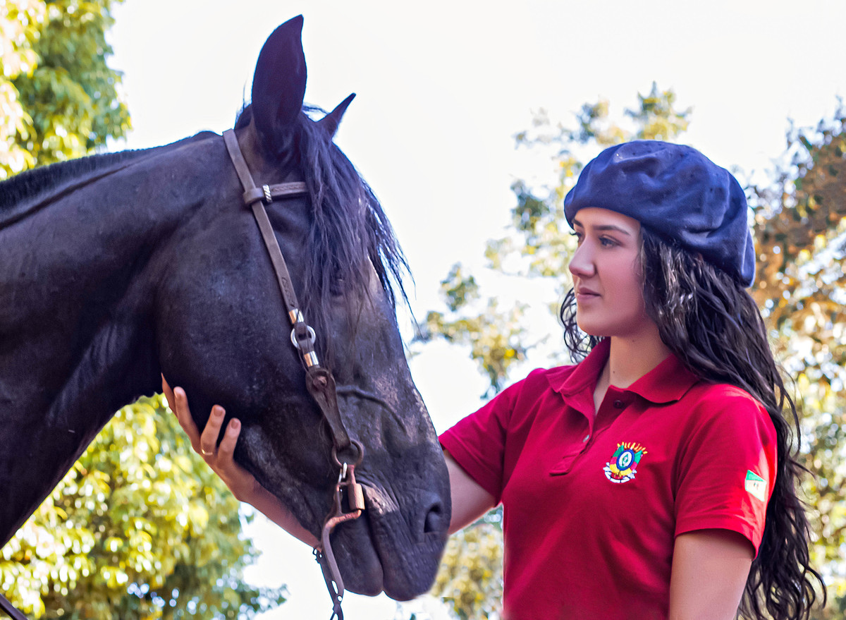 Ensaio Campeiro da Duda  em Chapecó /SC - Encanto Fotografia