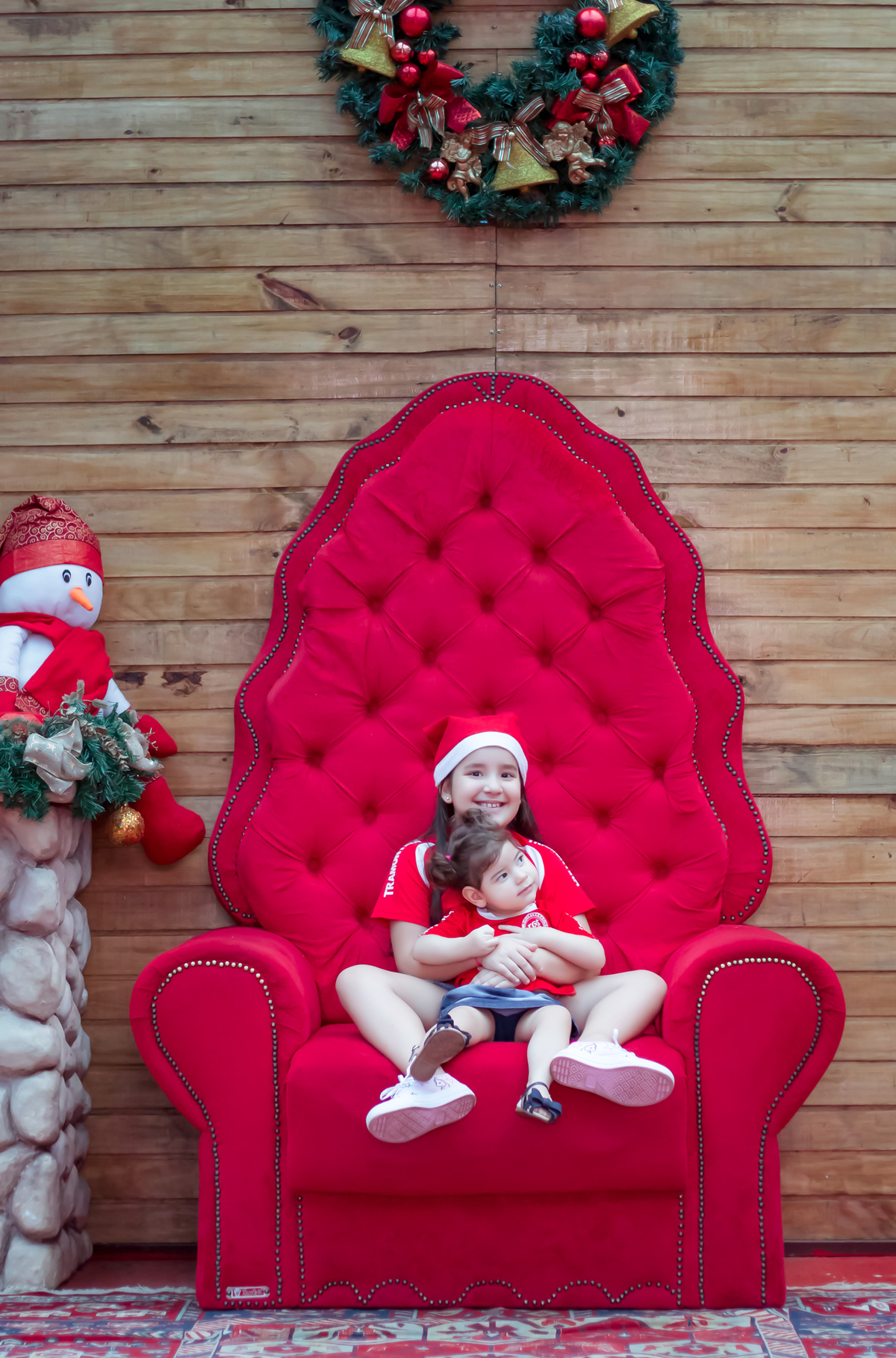 Ensaio das irmãs Laura e Lara em São Miguel do Oeste na praça Walnir Bottaro Daniel