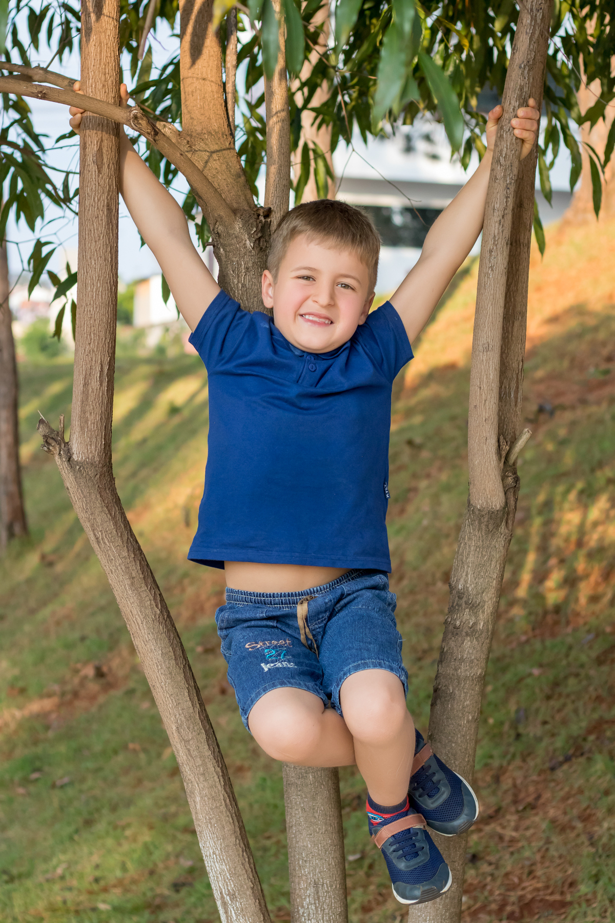 Ensaio do Leonardo na Praça Belarmino Annoni em São Miguel do Oeste - Encanto Fotografia
