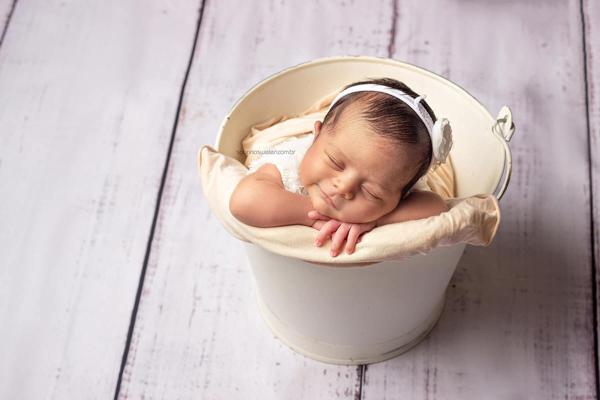 Fotos de Família Newborn 
Ensaio newborn Recife
Contratar fotografa newborn
Ensaio fotográfico de bebe em Recife
Fotografa de recém nascido Recife
Fotografa Newborn Recife
Fotografa Newborn Paulista/PE
Fotografa Newborn 
Newborn na residência Recife