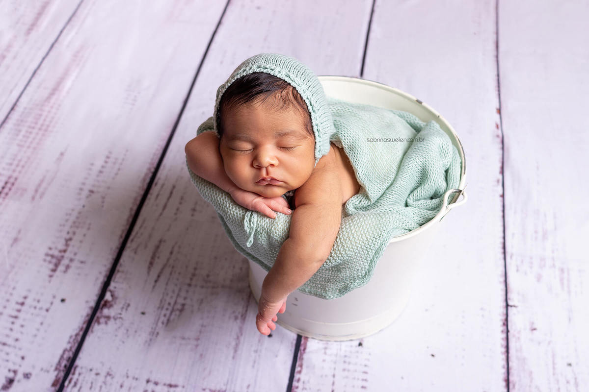 Fotos de Família Newborn 
Ensaio newborn Recife
Contratar fotografa newborn
Ensaio fotográfico de bebe em Recife
Fotografa de recém nascido Recife
Fotografa Newborn Recife
Fotografa Newborn Paulista/PE
Fotografa Newborn 
Newborn na residência Recife