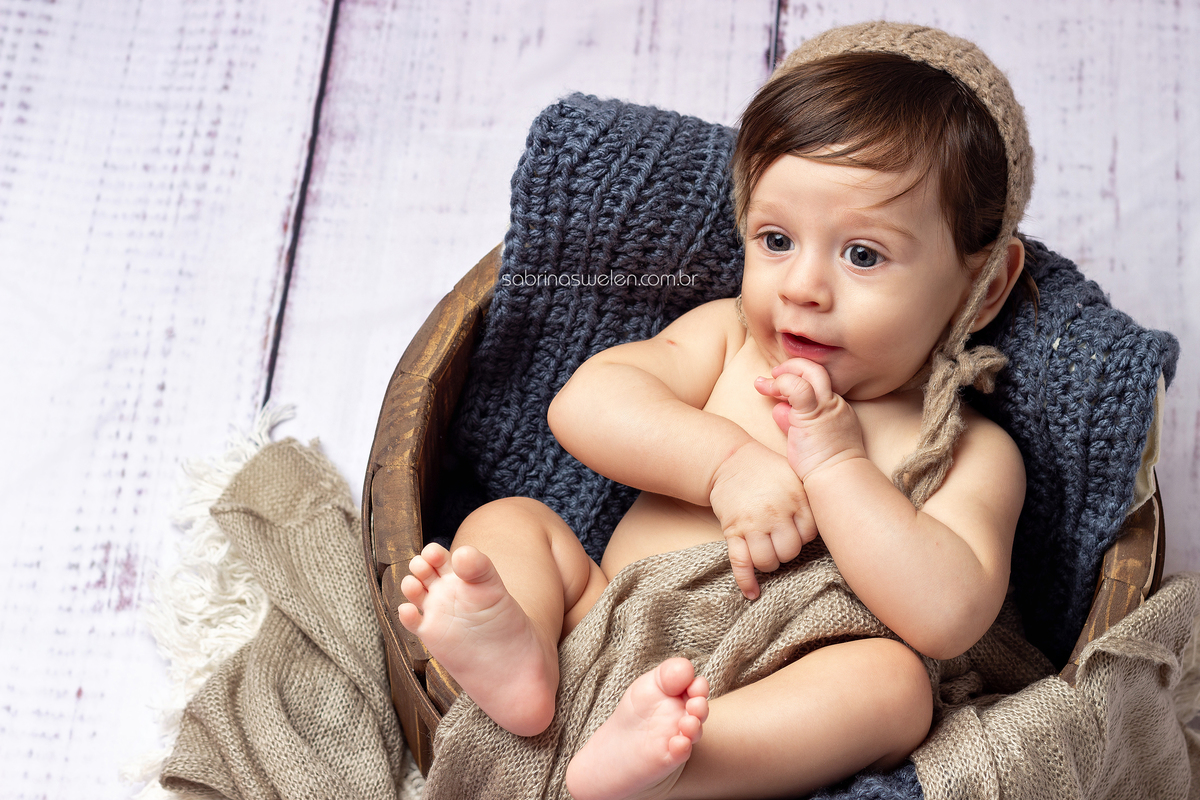 Acompanhamento do bebe
fotos de bebê
Clan
Clean 
menino
3 meses
Fotos de estúdio
Fotos sem tema 