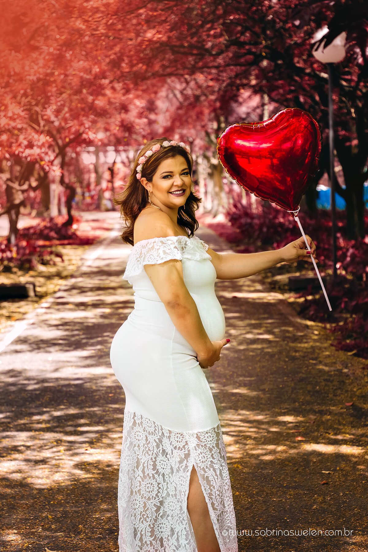 #ensaiofotografico #gestante #parquedajaqueira #Fotosjaqueira #bookgestante #gravidasrecife #gravidaspaulista #gravidasolinda #sabrinaswelen #gestação #recemnascido #ensaioaoarlivre #ensaionocampo #gravidadiva #amordemae #maedemenina #coração 