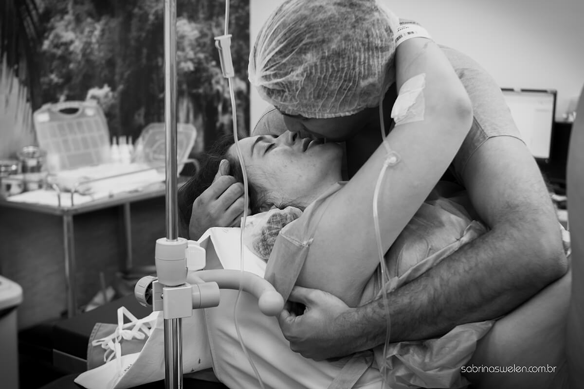 Parto normal, recife, Olinda, Nascimento, Dr JonyPlacyto, Parto Seguro, mae de  menino, Nascimento, bebê, Recém Nascido, bloco cirúrgico, Emoção no Parto Normal cordão umbilical enrolado