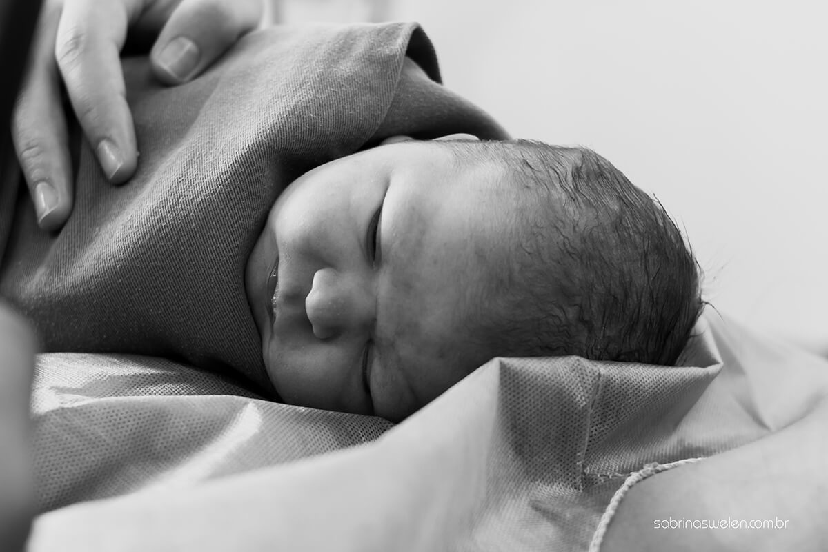 Parto normal, recife, Olinda, Nascimento, Dr JonyPlacyto, Parto Seguro, mae de  menino, Nascimento, bebê, Recém Nascido, bloco cirúrgico, Emoção no Parto Normal cordão umbilical enrolado, Familia