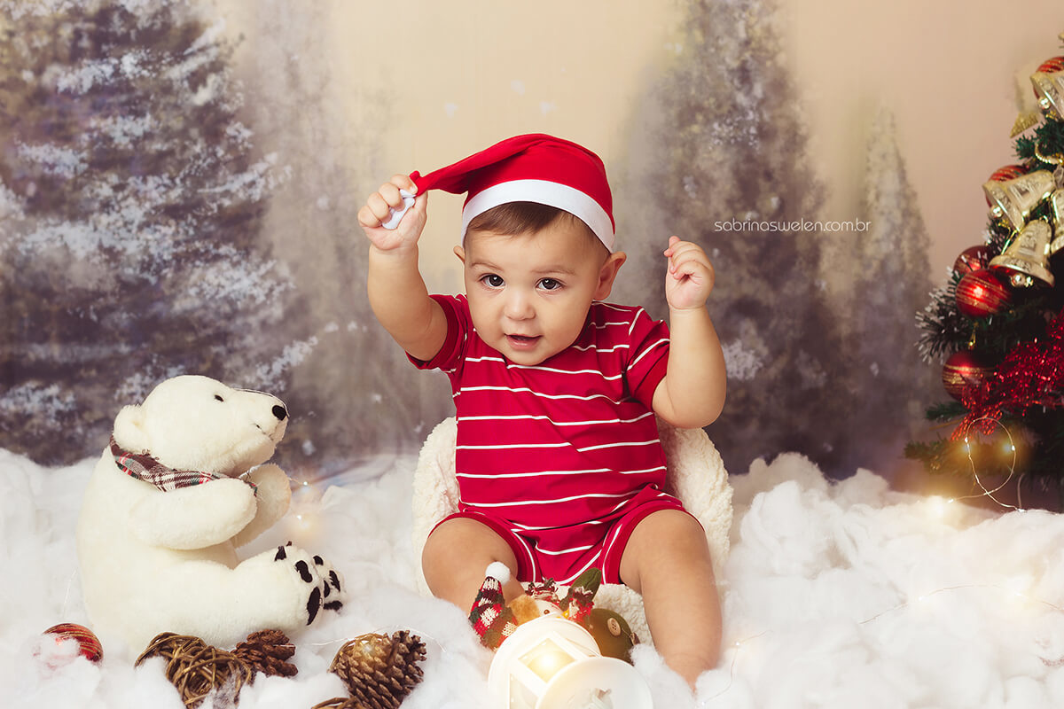 Ensaio de Natal , fotos Natalinas, fotos de família, book de Natal, fotos de Natal, Fotos de Bebê Fotos feitas em casa, Foto de Bebê em casa, ensaio a domicilio papai noel foto com os pais, fotos arvore de natal pinheiros   