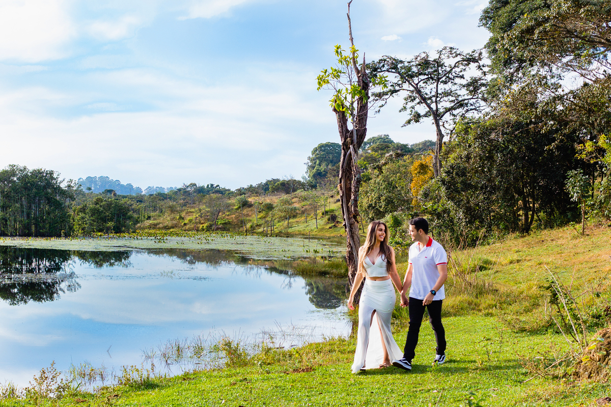 ensaio pre casamento na natureza