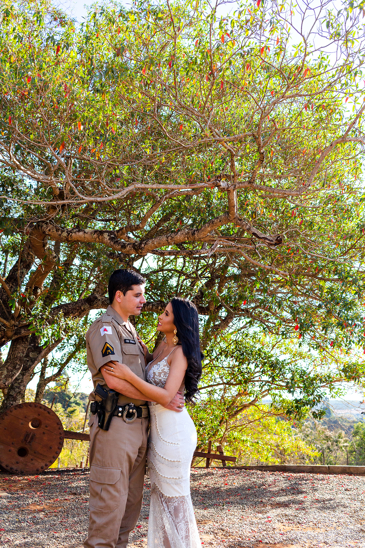 ensaio pré casamento de policial

