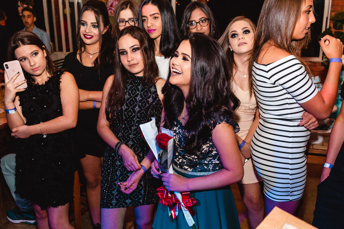 festa de 15 anos debutante carmo do paranaiba

