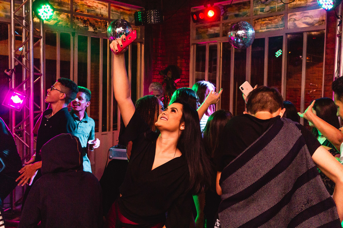 festa de 15 anos debutante carmo do paranaiba
