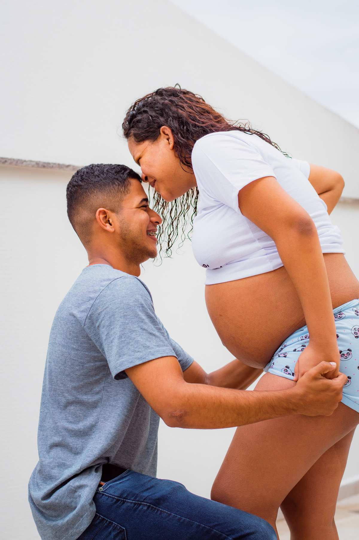 Fotografia de gestante, fotógrafo de parto, fotografia de família, fotógrafo ilha de guriri es, fotógrafo em São Mateus ES, Shanti Amaral Fotografia.