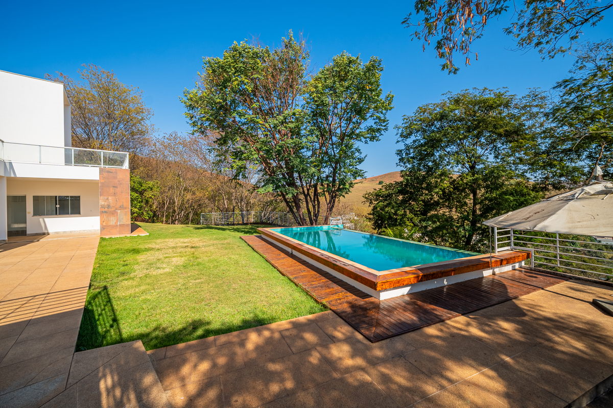 Fotógrafo em governador valadares, fotografo em gv, fotografo imobiliario, fotografia de imoveis, fotografia de arquitetura, shanti amaral fotografia, fotografia de imoveis alto padrao, fotografia de arquitetura luxuosa, fotografia imoveis retiro dos lago