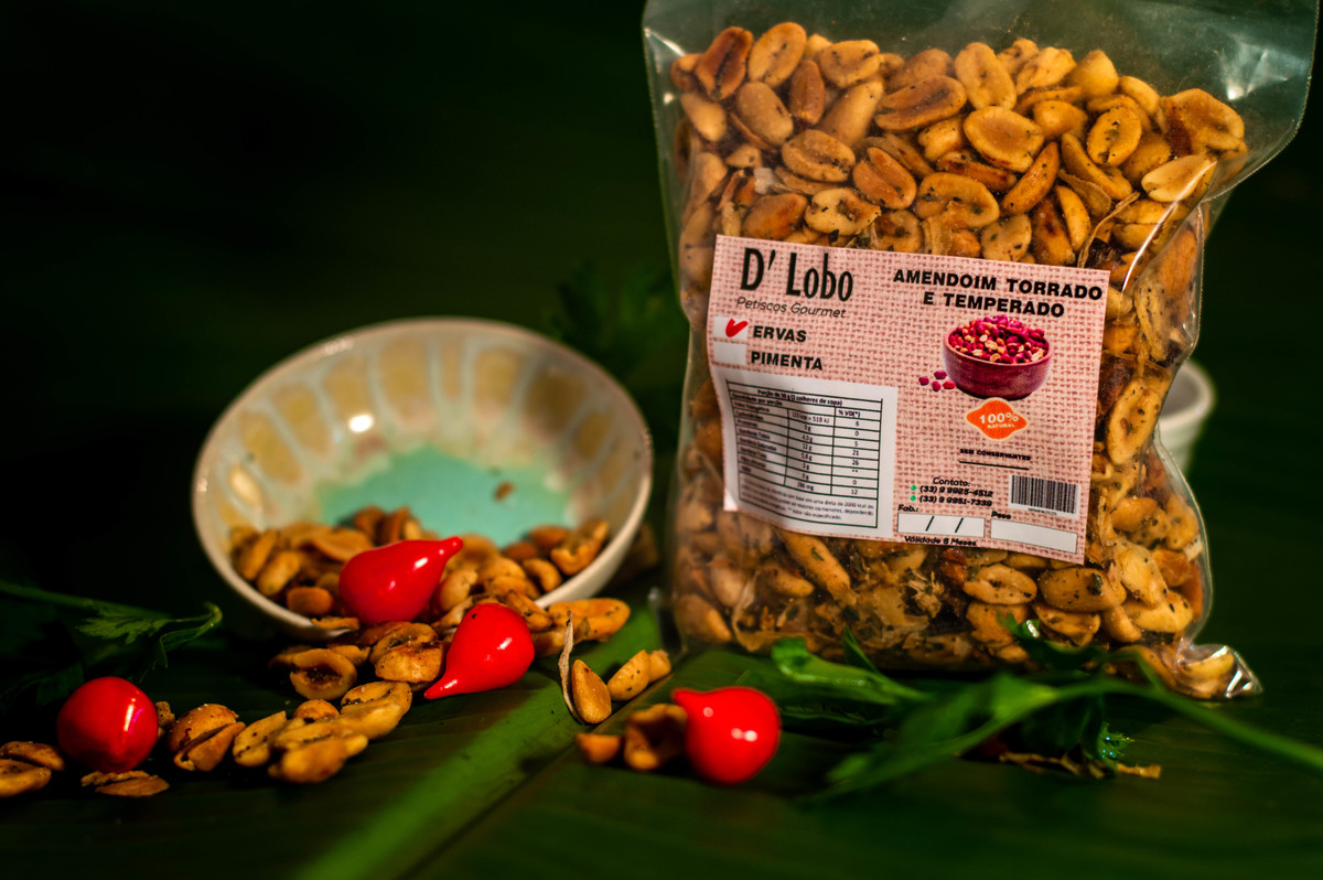 Fotógrafo de alimentos em Governador Valadares MG, fotógrafo gastronômico, fotografo de comida, fotografo de alimento em São Mateus ES, linguiça artesanal, comida de boteco, mandioquinha frita, amendoim temperado, Agência Cricaré, Shanti Rabelo.