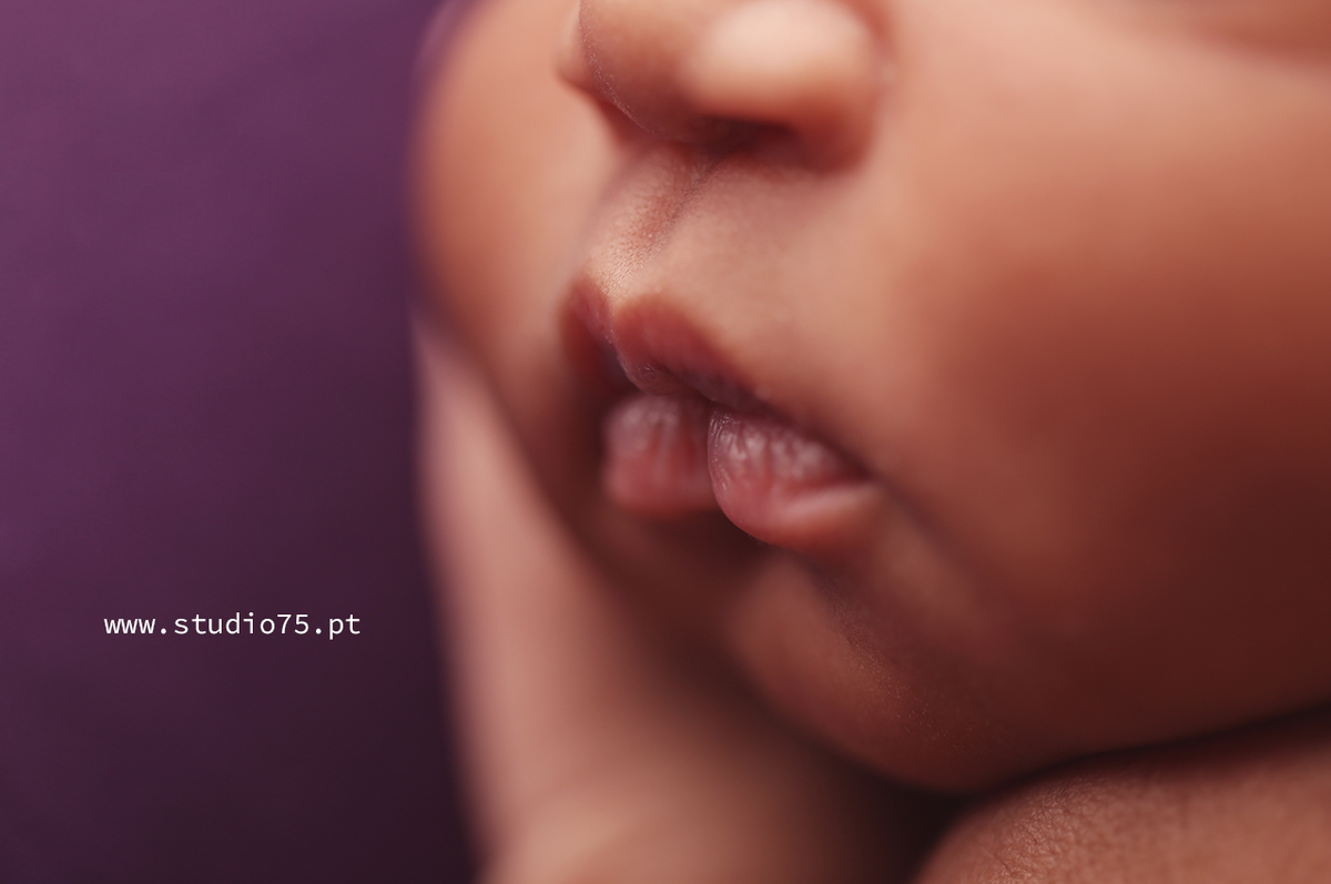 foto de detalhe em sessão newborn em lisboa