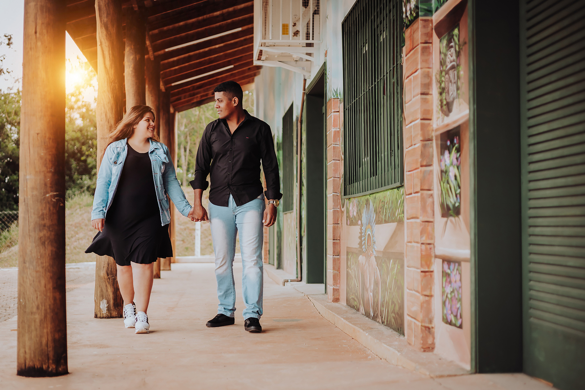 ENSAIO GESTANTE - POSES ENSAIO GESNTANTE - FOTOGRAFO EM ITAPEVA - ROBSON PRAXEDES - PILÃO DAGUA ITAPEVA SP