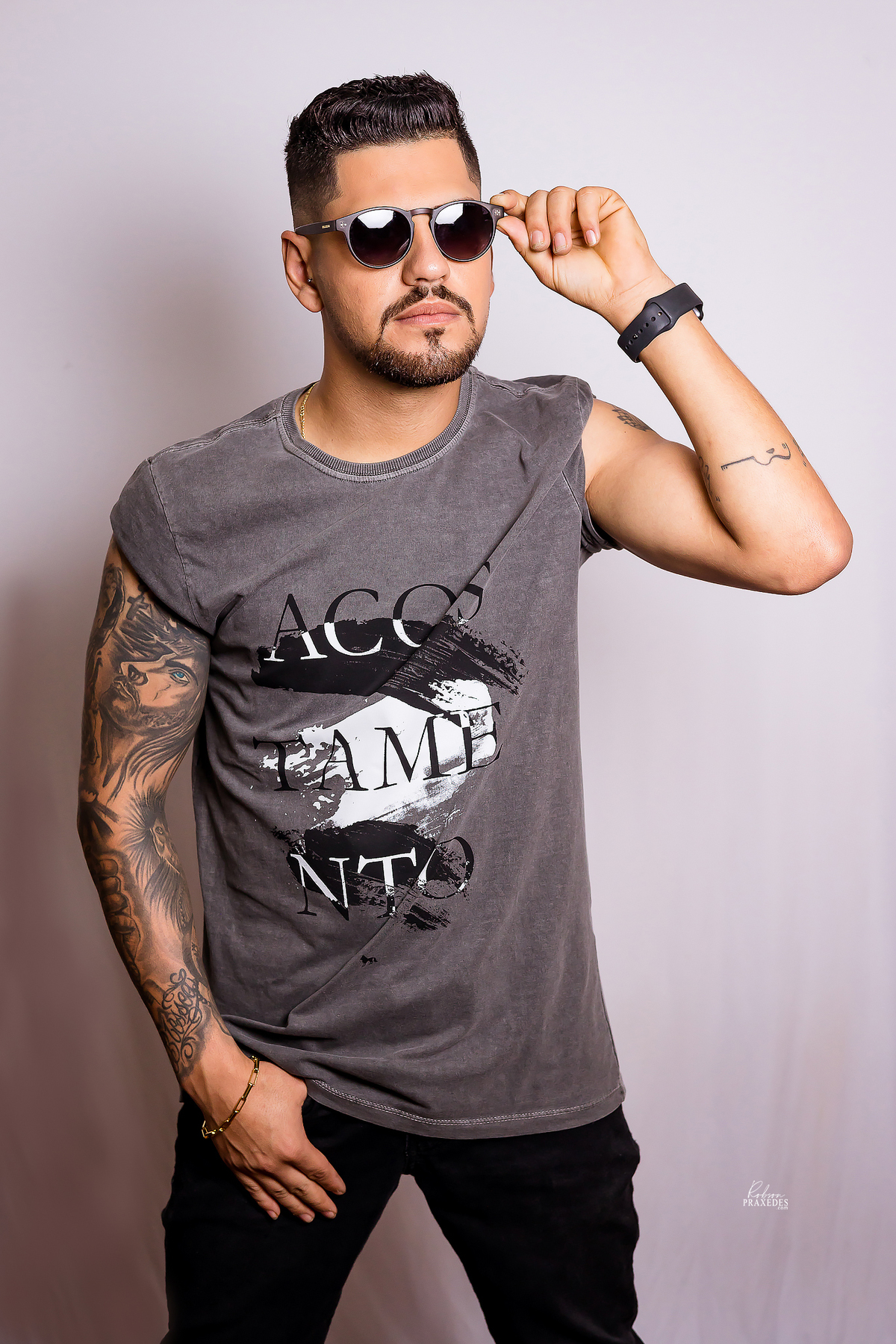 CANTOR VICTOR HENRIQUE - FOTOGRAFO EM ITAPEVA - ROBSON PRAXEDES