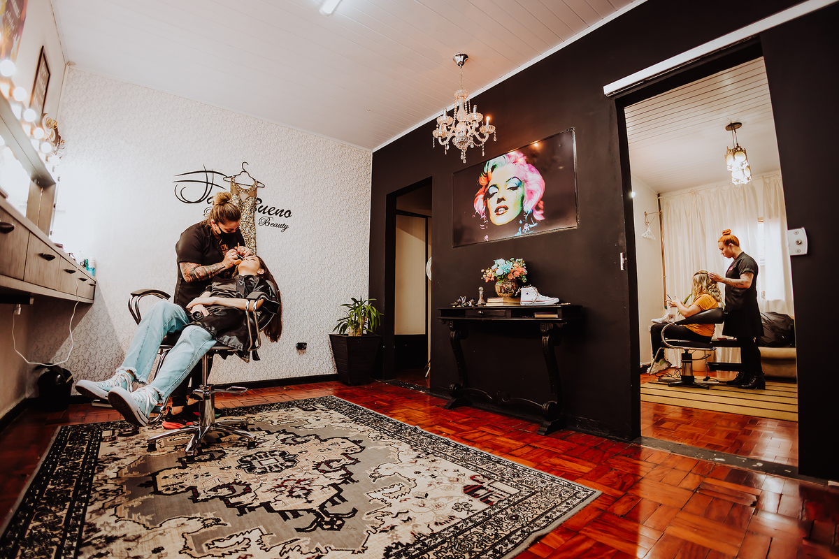 ANIVERSÁRIO 15 ANOS - DEBUTANTE - FOTOGRAFO EM ITAPEVA - ROBSON PRAXEDES - CHACARA VOVO LOURDES - POSES 15 ANOS