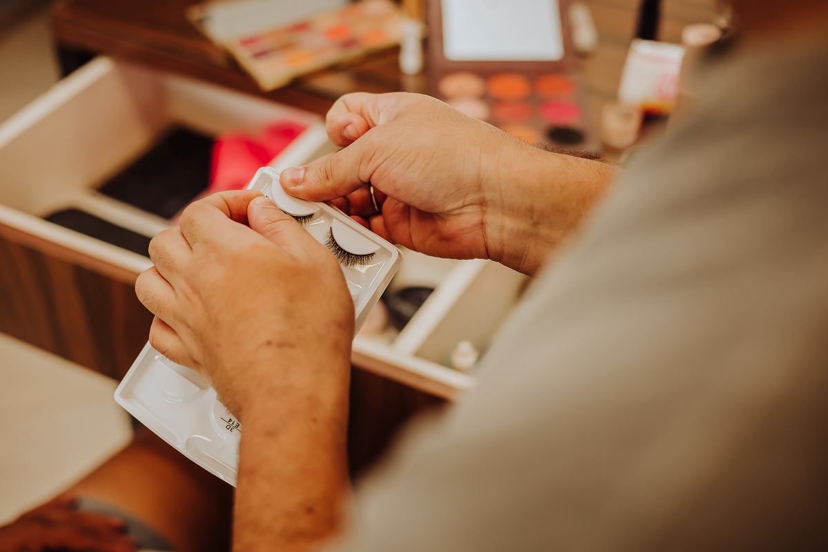 FOTOS DE ANIVERSARIO DE 15 ANOS - 15 ANOS - POSES 15 ANOS - FOTOGRAFO EM ITARARE - ROBSON PRAXEDES - ENSAIO FEMININO - CHACARA BABIZS - TONY BASILIO
