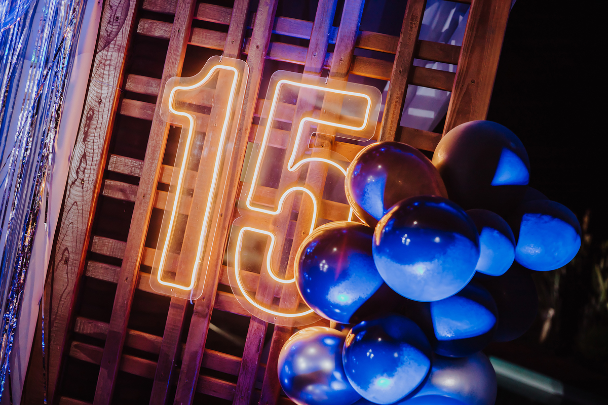 FOTOS DE ANIVERSARIO DE 15 ANOS - 15 ANOS - POSES 15 ANOS - FOTOGRAFO EM ITARARE - ROBSON PRAXEDES - ENSAIO FEMININO - CHACARA BABIZS - TONY BASILIO