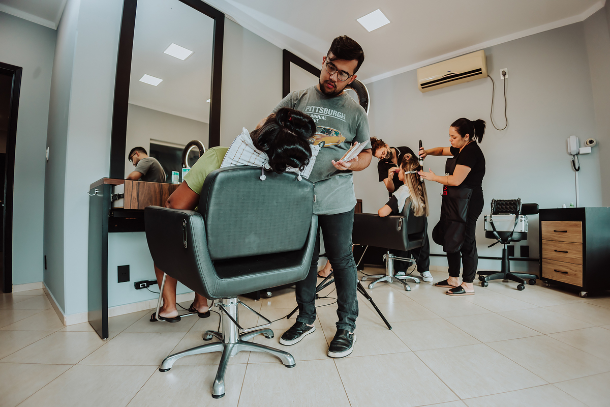 FOTOS DE ANIVERSARIO DE 15 ANOS - 15 ANOS - POSES 15 ANOS - FOTOGRAFO EM ITARARE - ROBSON PRAXEDES - ENSAIO FEMININO - CHACARA BABIZS - TONY BASILIO