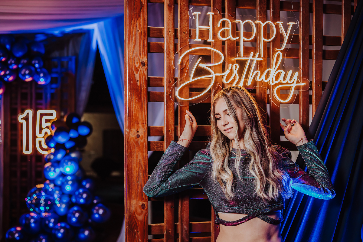 FOTOS DE ANIVERSARIO DE 15 ANOS - 15 ANOS - POSES 15 ANOS - FOTOGRAFO EM ITARARE - ROBSON PRAXEDES - ENSAIO FEMININO - CHACARA BABIZS - TONY BASILIO