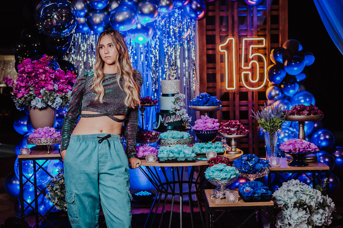 FOTOS DE ANIVERSARIO DE 15 ANOS - 15 ANOS - POSES 15 ANOS - FOTOGRAFO EM ITARARE - ROBSON PRAXEDES - ENSAIO FEMININO - CHACARA BABIZS - TONY BASILIO