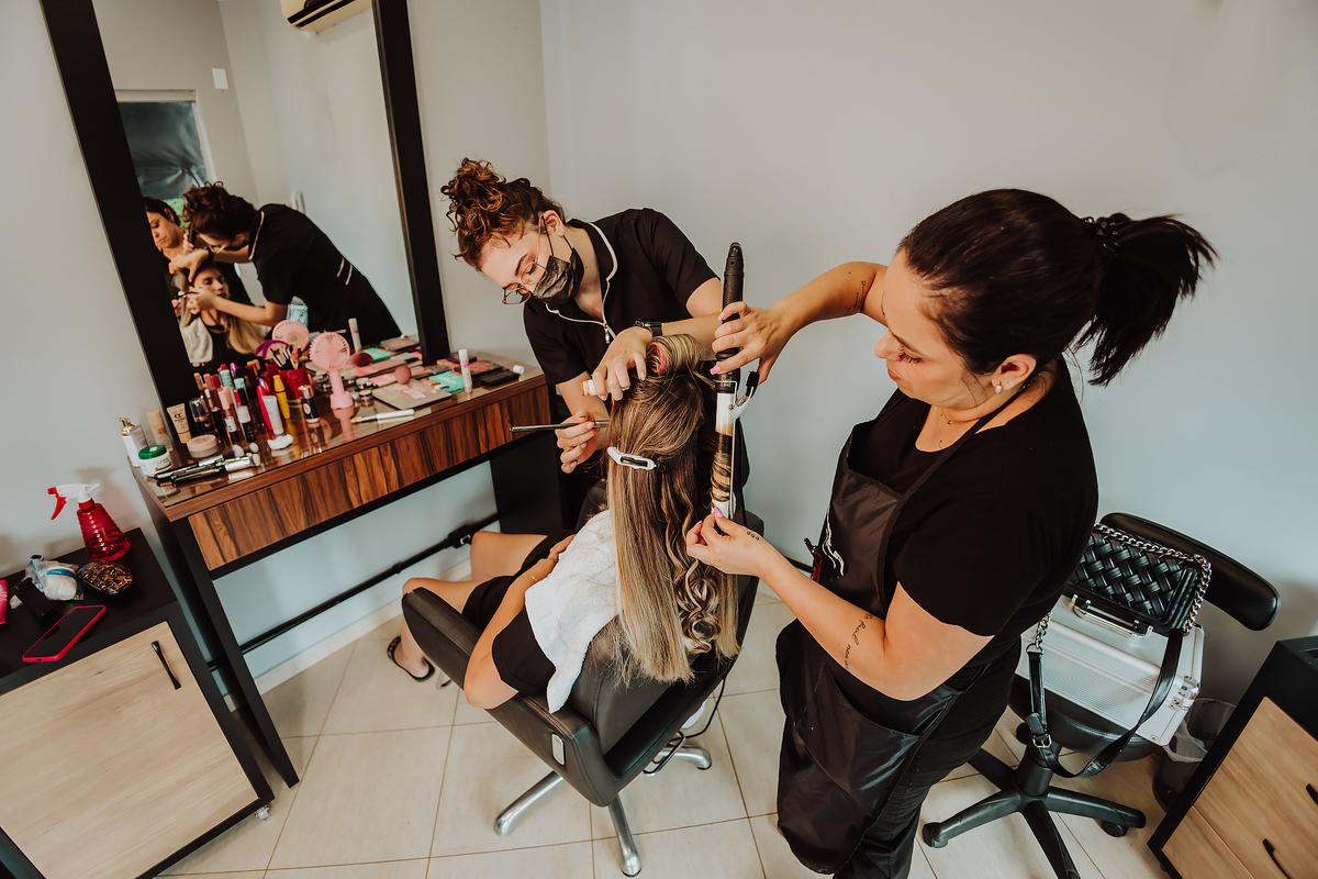 FOTOS DE ANIVERSARIO DE 15 ANOS - 15 ANOS - POSES 15 ANOS - FOTOGRAFO EM ITARARE - ROBSON PRAXEDES - ENSAIO FEMININO - CHACARA BABIZS - TONY BASILIO