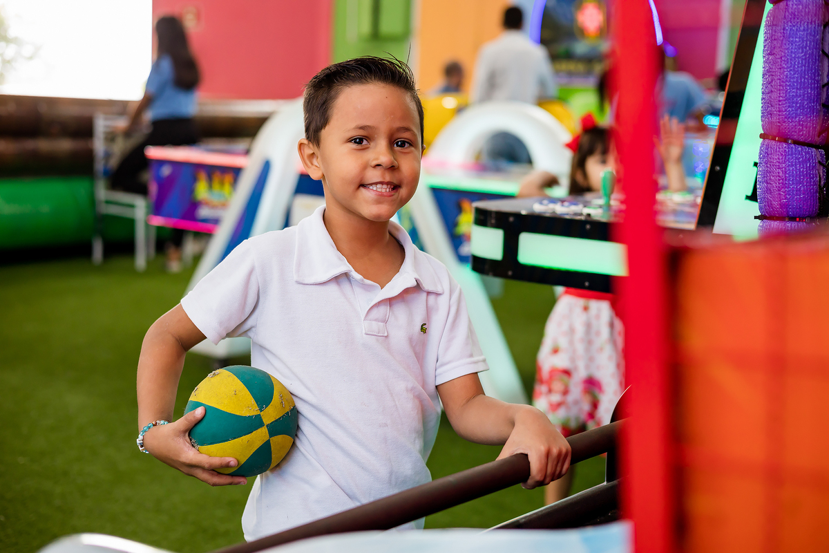 FOTOS DE ANIVERSÁRIO INFANTIL - FOTOGRAFO EM ITAPEVA - ROBSON PRAXEDES - SALÃO ALODÃO DOCE