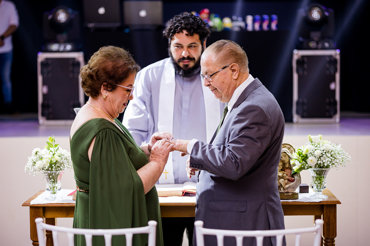 BODAS DE OURO -  BABALLOO CASA DE EVENTOS ITARARÉ - ROBSON PRAXEDES - FOTOGRAFO EM ITARARÉ - DJ FERNANDINHO - CAMILA DOCES