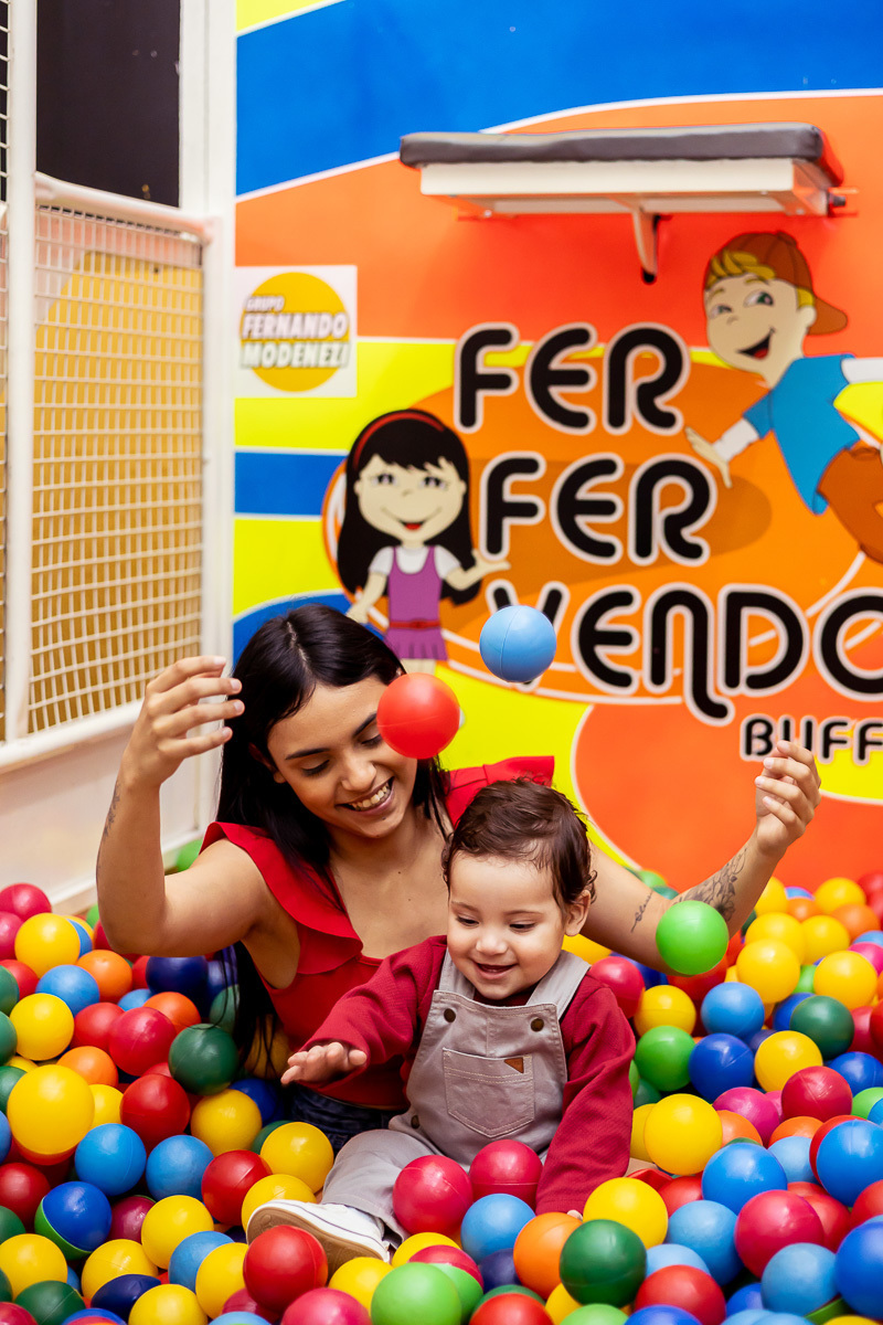 FOTOS DE ANIVERSARIO INFANTIL - FERFERVENDO ITAPEVA - IANELLI DECORACOES - FOTOGRAFO EM ITAPEVA - ROBSON PRAXEDES