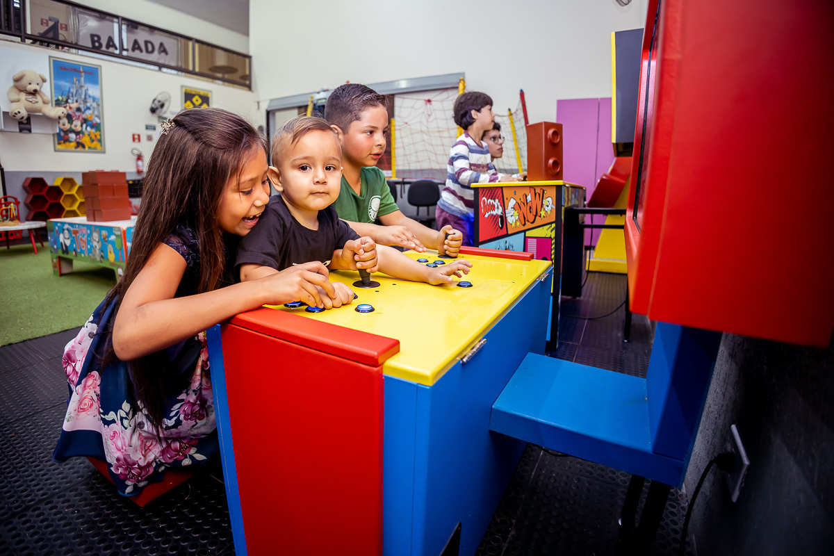 FOTOS DE ANIVERSARIO INFANTIL - FERFERVENDO ITAPEVA - IANELLI DECORACOES - FOTOGRAFO EM ITAPEVA - ROBSON PRAXEDES