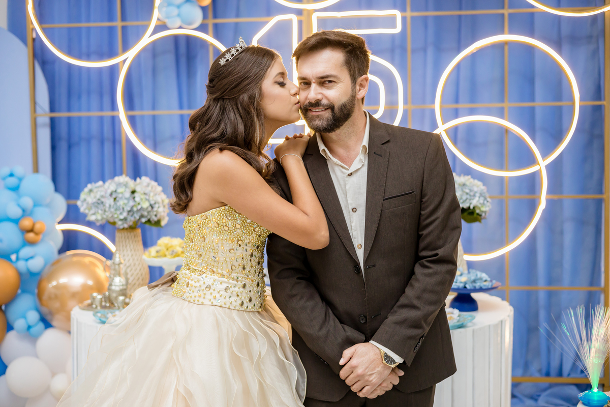 ANIVERSARIO 15 ANOS - CASA DE FESTAS SONHO MEU - FOTOGRAFO EM ITAPEVA - ROBSON PRAXEDES