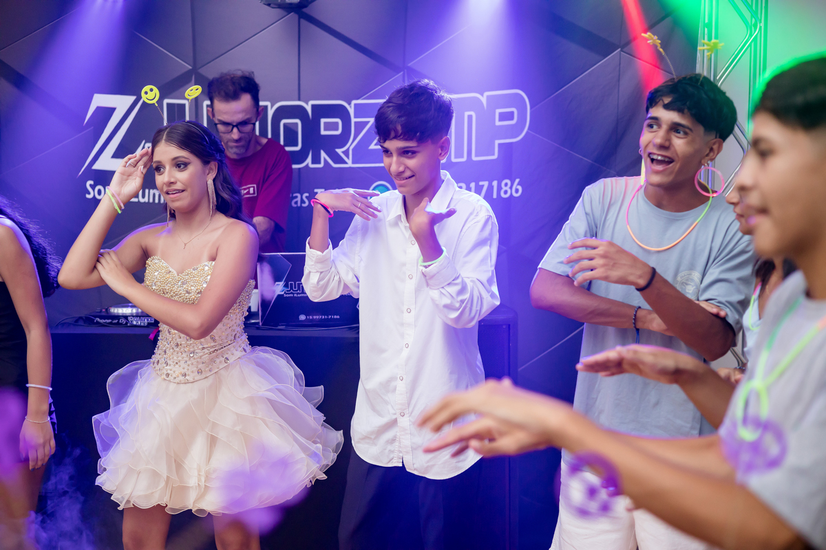 ANIVERSARIO 15 ANOS - CASA DE FESTAS SONHO MEU - FOTOGRAFO EM ITAPEVA - ROBSON PRAXEDES