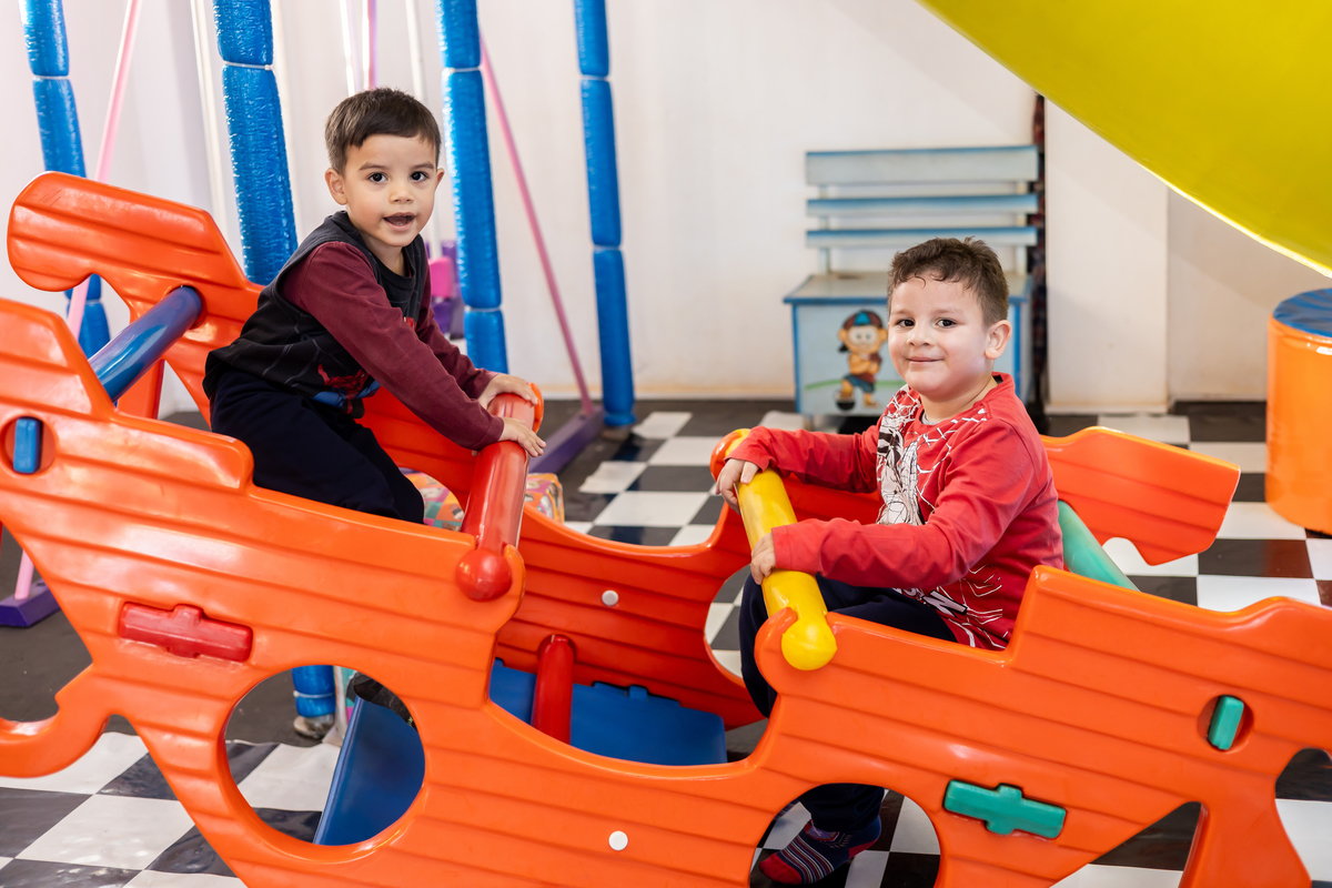 FOTOS DE ANIVERSÁRIO - SALÃO HOLTZ ITARARÉ - FOTOGRAFO EM ITARARÉ - ROBSON PRAXEDES - GABRIEL DECOR