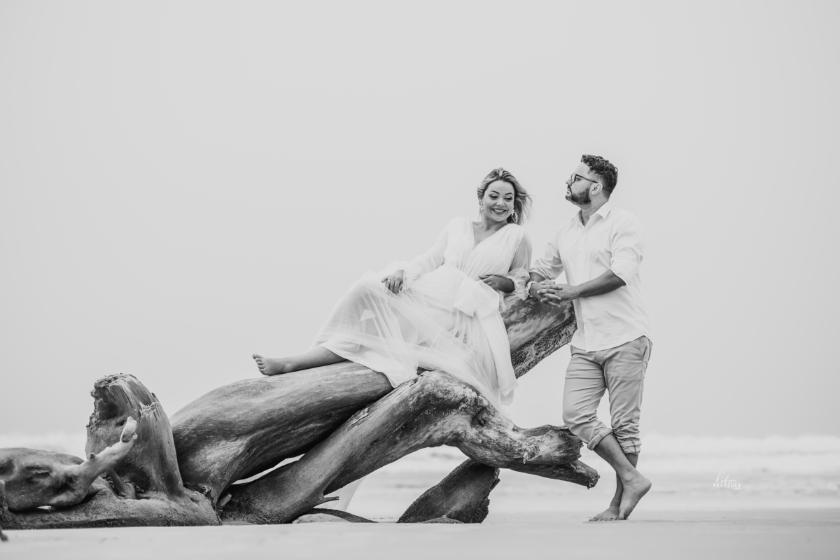 ENSAIO TRASH THE DRESS - ENSAIO PRAIA DA JOAQUINA - ENSAIO FLORIANOPOLIS - FOTOGRAFO EM FLORIANOPOLIS - ROBSON PRAXEDES