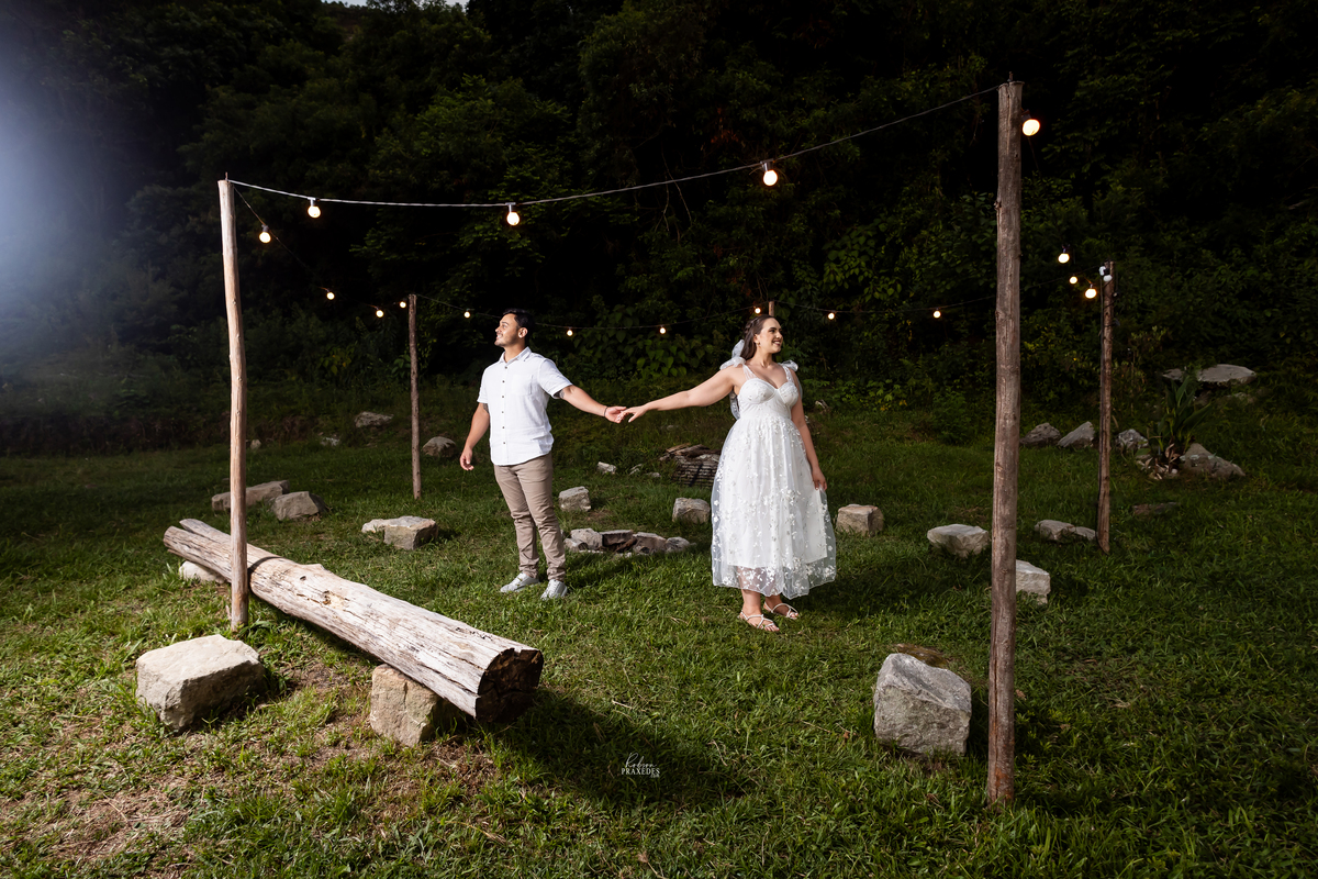 ENSAIO PRE CASAMENTO PARAISO DAS EPDRAS JAGUARIAIVA - PRE WEDDING PARAISO DAS PEDRAS - POSES ENSAIO PRE WEDDING - POSES ENSAIO CASAL - FOTOGRAFO EM JAGUARIAIVA ROBSON PRAXEDES - PARAISO DAS PEDRAS