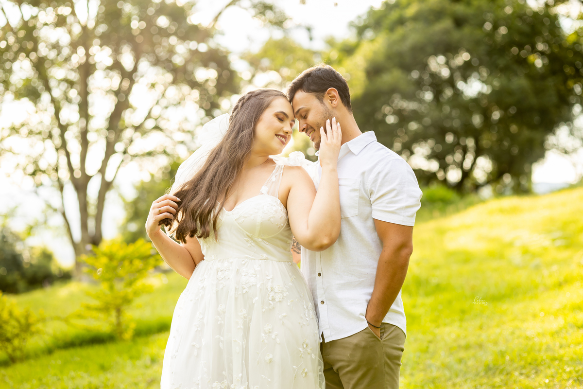 ENSAIO PRE CASAMENTO PARAISO DAS EPDRAS JAGUARIAIVA - PRE WEDDING PARAISO DAS PEDRAS - POSES ENSAIO PRE WEDDING - POSES ENSAIO CASAL - FOTOGRAFO EM JAGUARIAIVA ROBSON PRAXEDES - PARAISO DAS PEDRAS