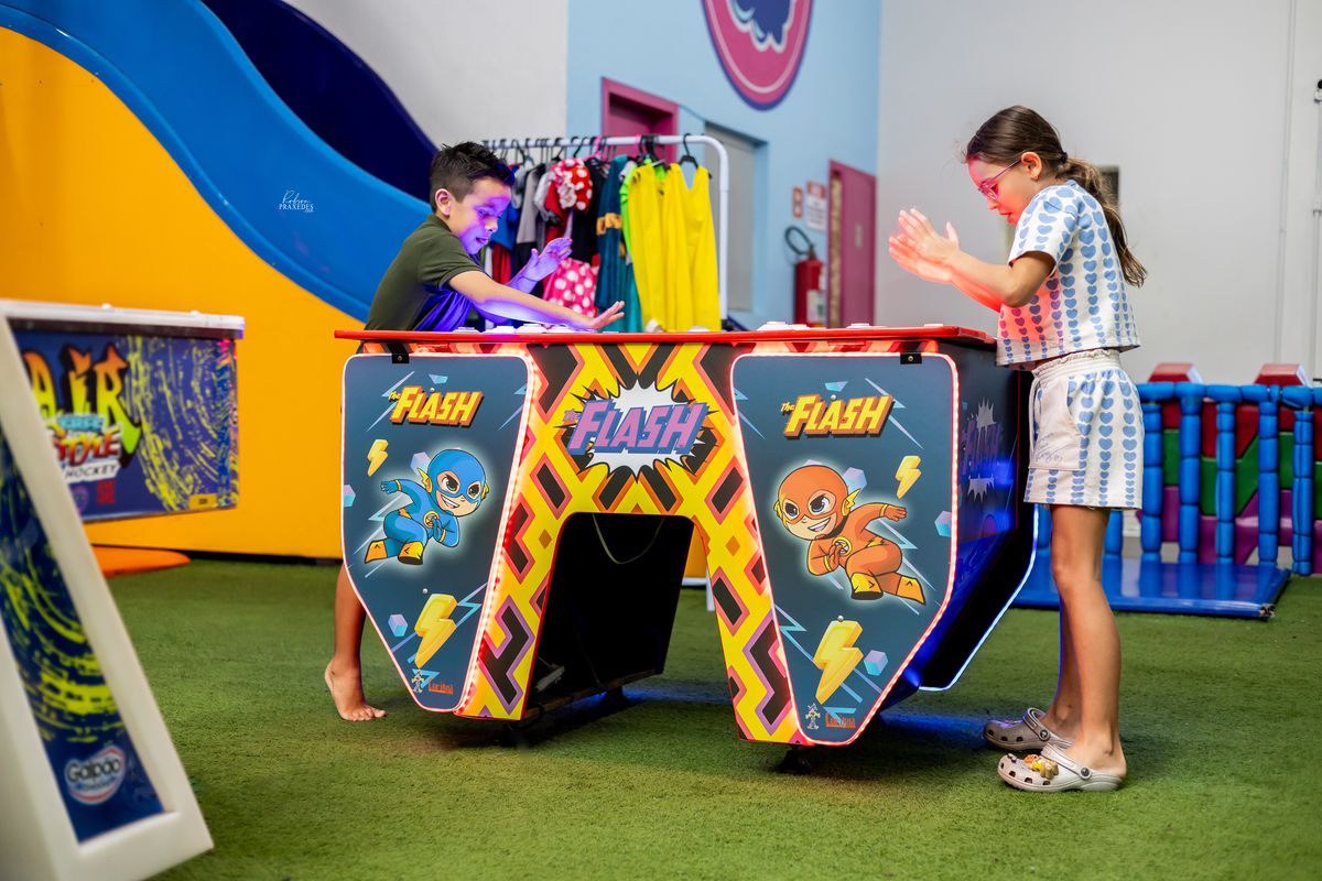 FOTOS DE ANIVERSARIO INFANTIL - SALAO AGODAO DOCE EM ITAPEVA - FOTOGRAFO EM ITAPEVA ROBSON PRAXEDES - DECORE KIDS ITAPEVA - DOIS AMORES DOCES