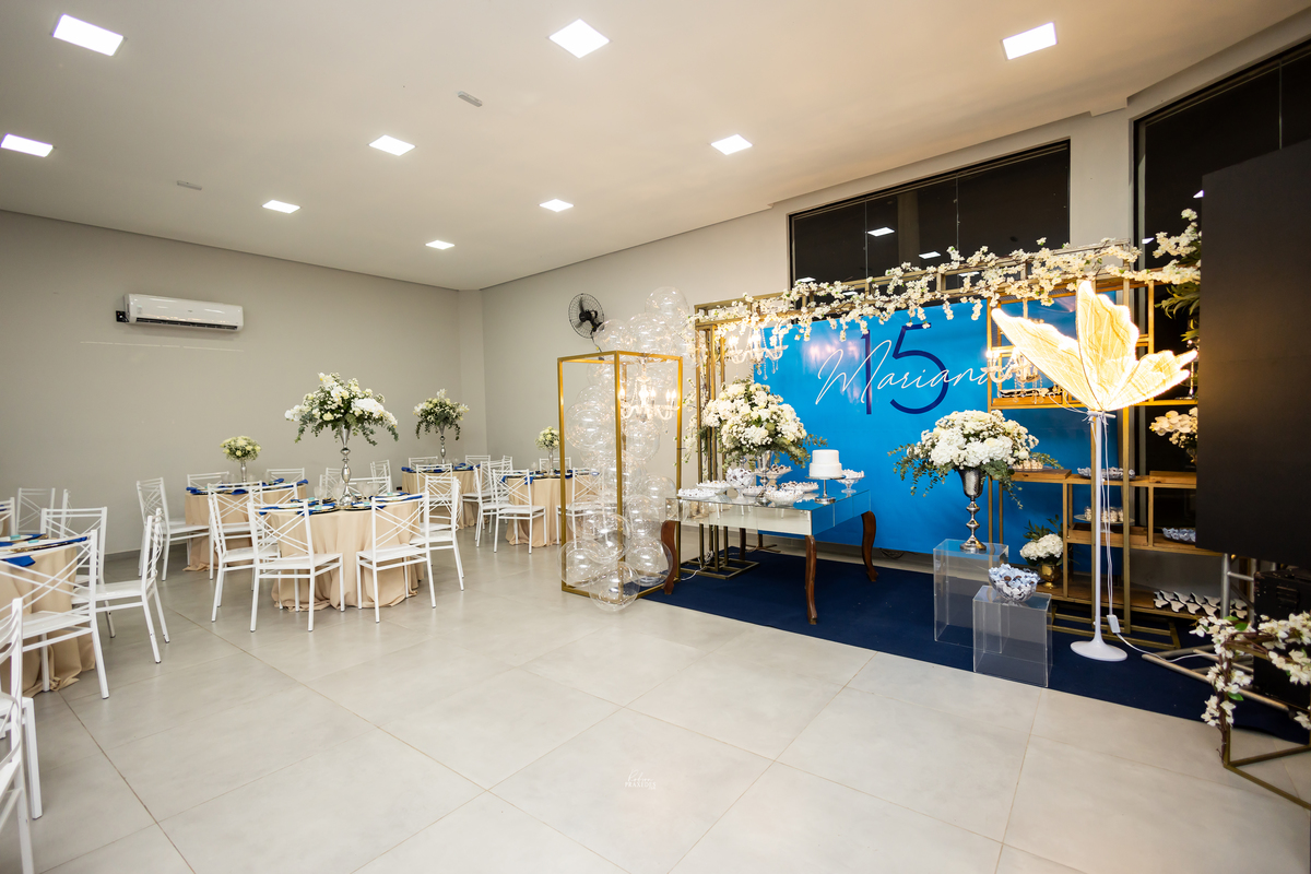 ANIVERSARIO 15 ANOS - ESPACO VITORIA EVENTOS ITAEVA - VINICIUS BUFFET E DECORACAO - FISCHER BARTENDER - FOTOGRAFO EM ITAPEVA ROBSON PRAXEDES