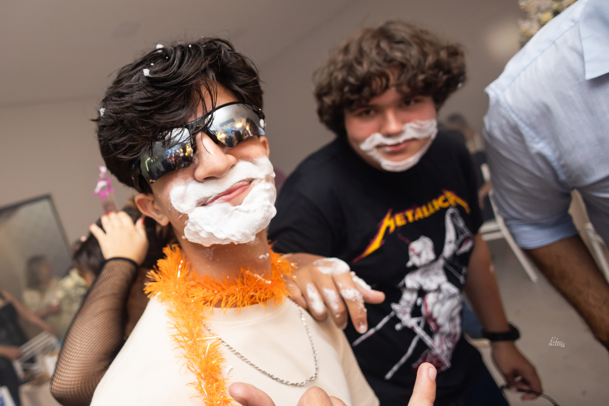 ANIVERSARIO 15 ANOS - ESPACO VITORIA EVENTOS ITAEVA - VINICIUS BUFFET E DECORACAO - FISCHER BARTENDER - FOTOGRAFO EM ITAPEVA ROBSON PRAXEDES