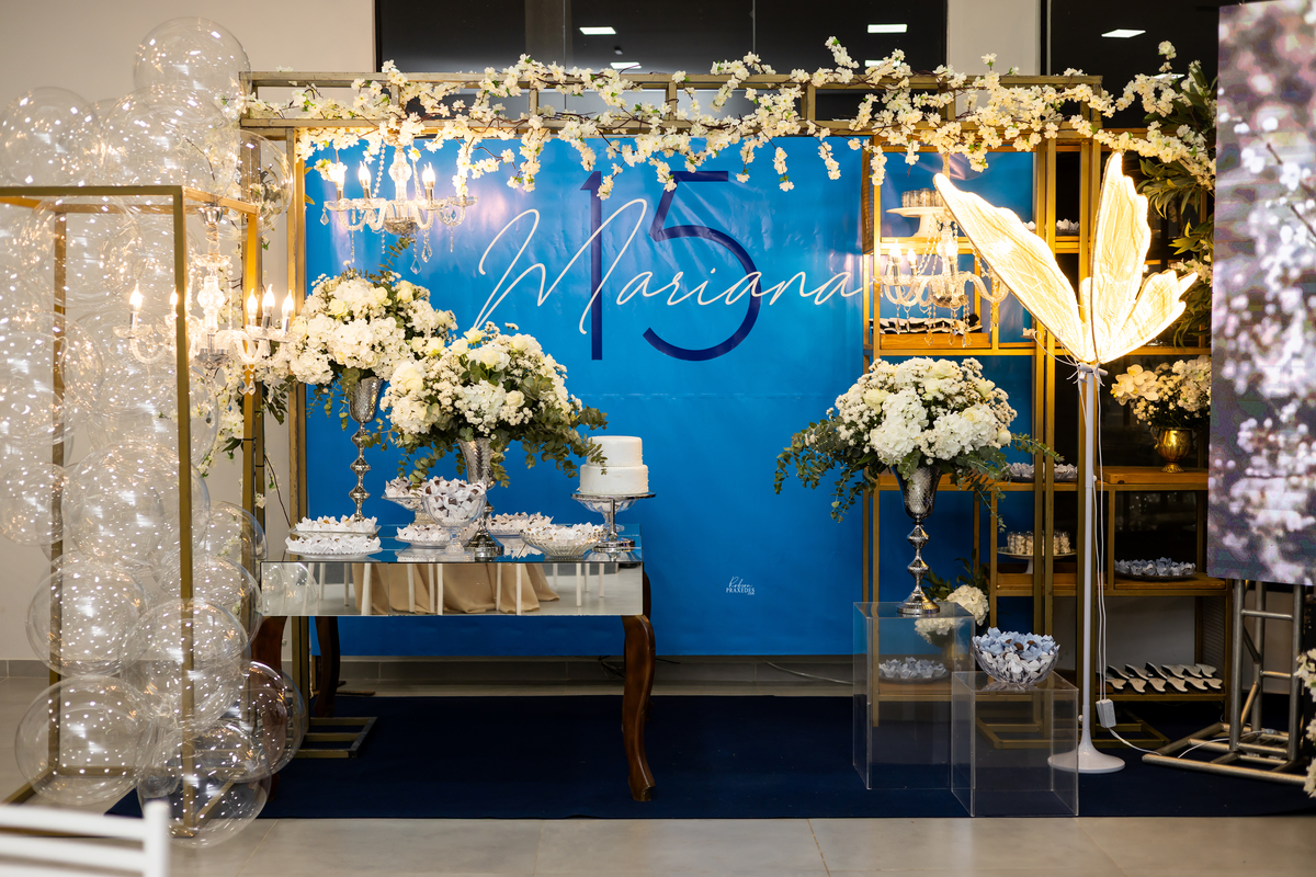 ANIVERSARIO 15 ANOS - ESPACO VITORIA EVENTOS ITAEVA - VINICIUS BUFFET E DECORACAO - FISCHER BARTENDER - FOTOGRAFO EM ITAPEVA ROBSON PRAXEDES