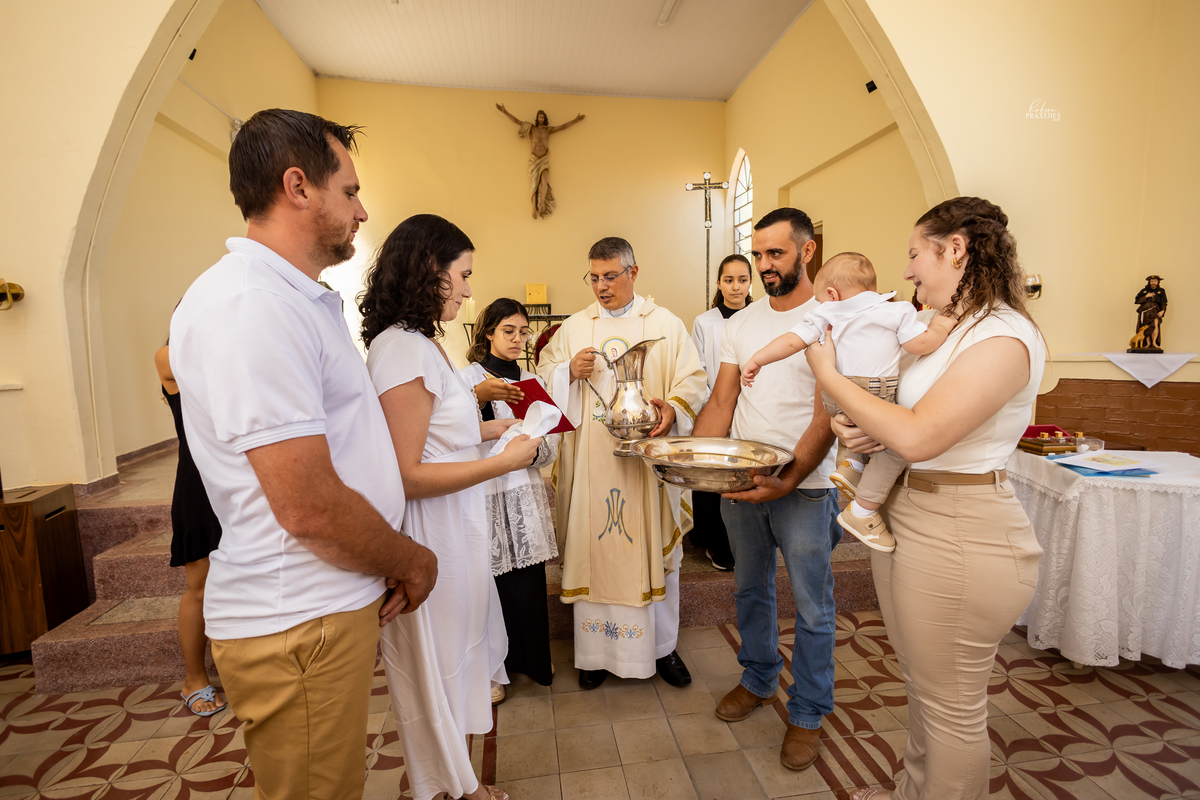 BATIZADO EM ITAPEVA - BATIZADO PAROQUIA SAO ROQUE ITAPEVA - FOTOGRAFO EMITAPEVA ROBSON PRAXEDES