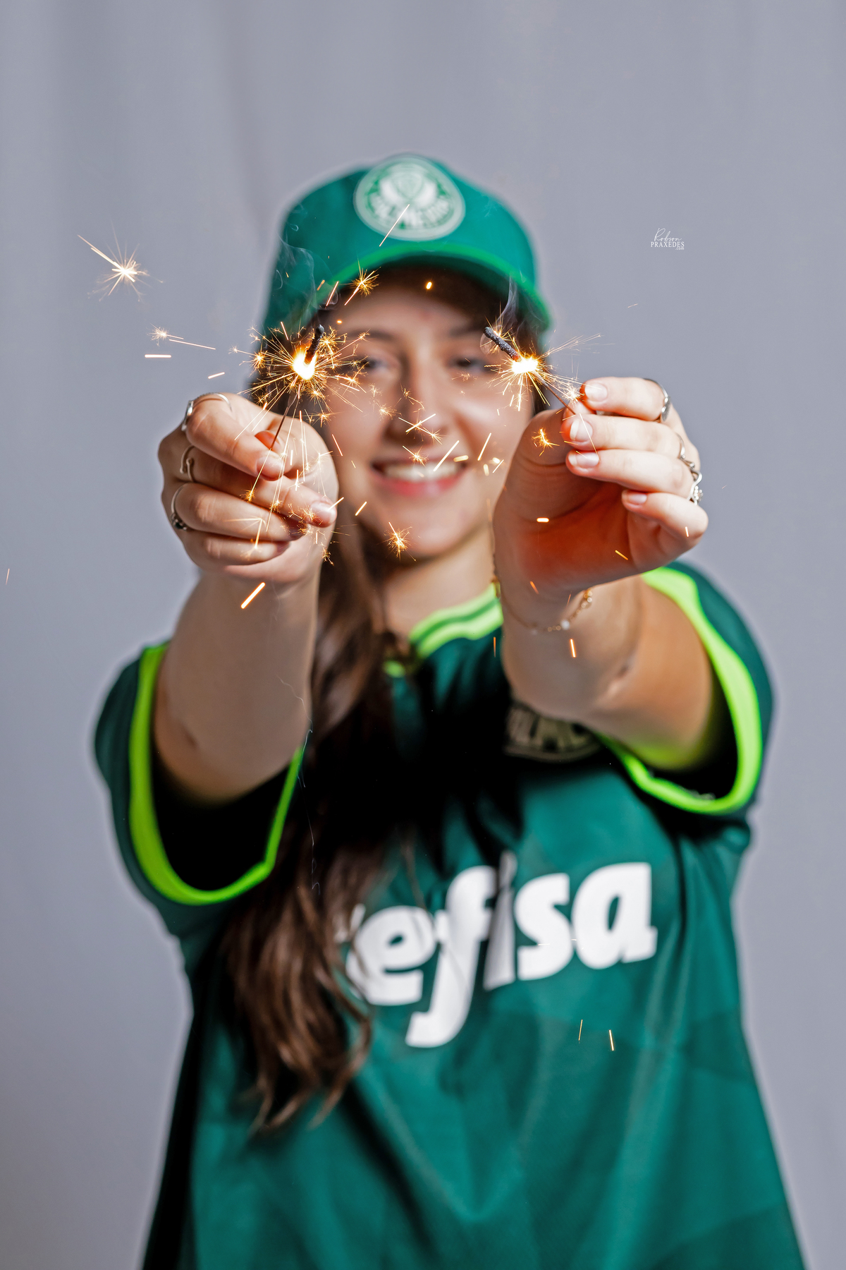 ENSAIO 15 ANOS - ENSAIO ESTUDIO - ENSAIO PALMEIRAS - FOTOGRAFO EM ITAPEVA ROBSON PRAXEDES