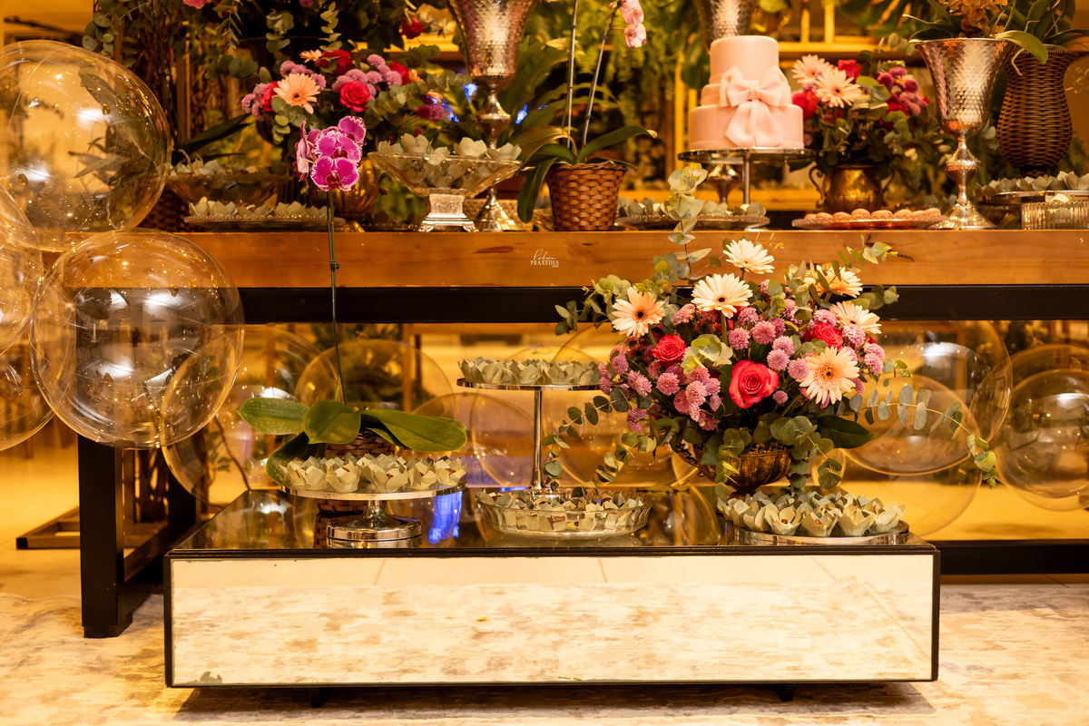 ANIVERSARIO 15 ANOS - FOTOGRAFO EM ITAPEVA ROBSON PRAXEDES - VINICIUS BUFFET E DECORACAO - ESPACO VERDE MICHETTI